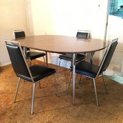 Dining Set Table & 4 Chairs Vintage