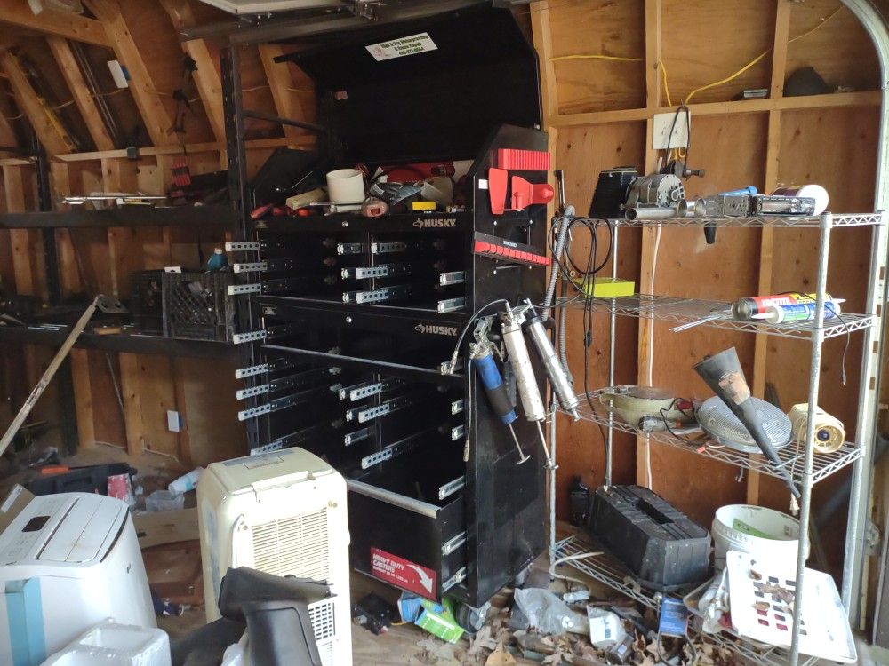 Husky Rolling Tool Box