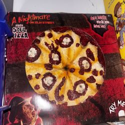 Rare Nightmare on Elm Street 4 Animated Soul Pizza Prop - Morbid Enterprises