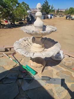 Fountain ⛲️ water rustic Italian stone nice condition