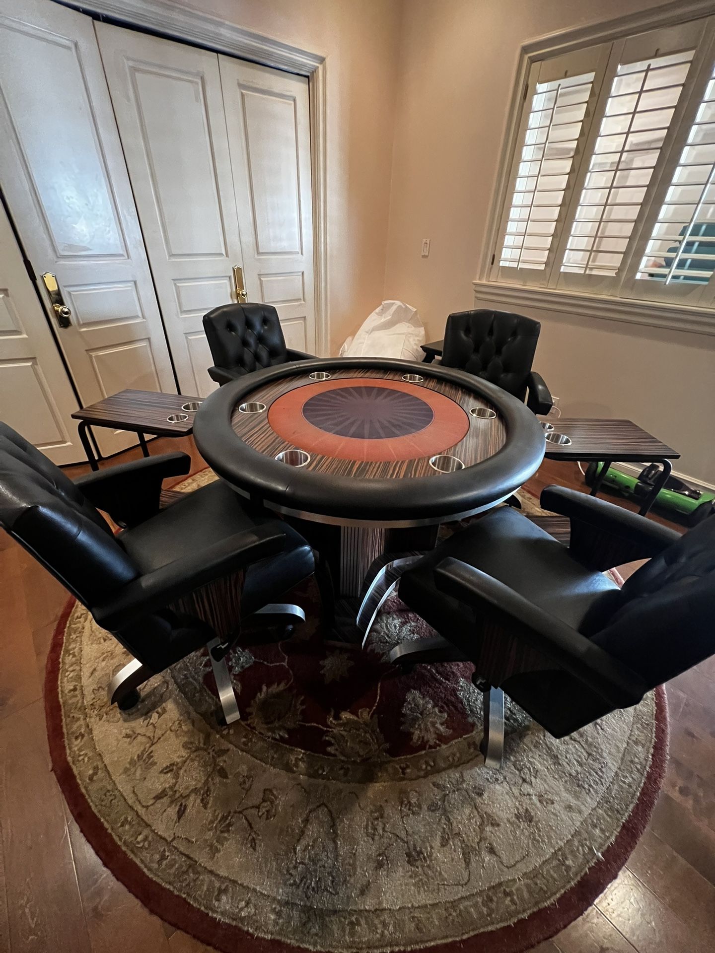 Poker Table 