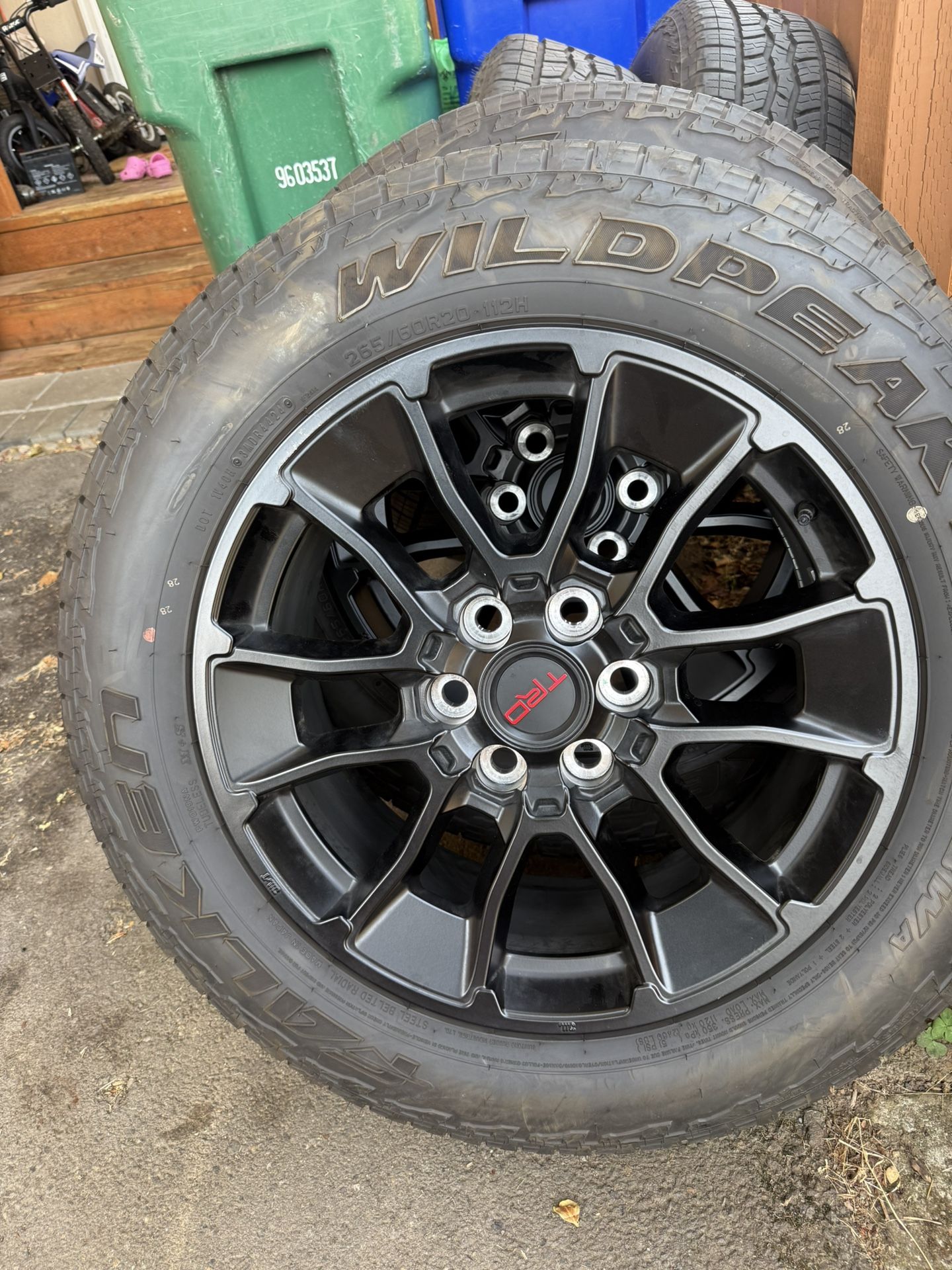 2025 TRD PRO Wheels&Tires
