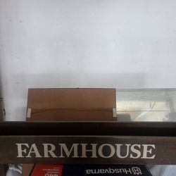 Farmhouse Decorative Piece