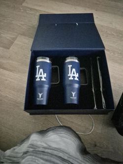 Dodger tunbler set