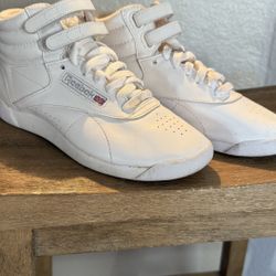 REEBOK HIGH TOP ‼️SALE $35