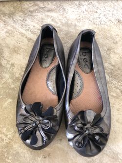 Girl shoes