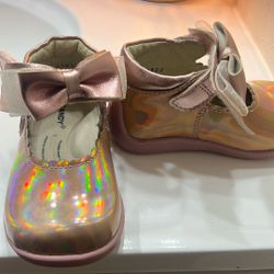 Girl Shoes Size 4.5 