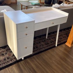White Desk With Drawers