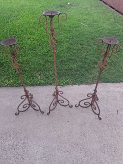 Outdoor chandeliers
