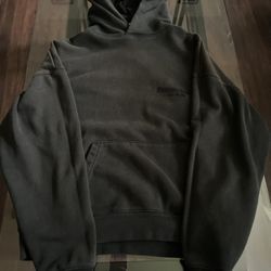 Essential hoodie