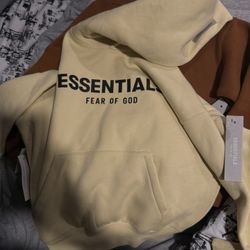 Essential Sweater/ Hoodie (New) Size 6 Kids