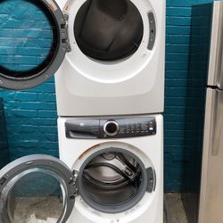 Washer And Dryer 27” 