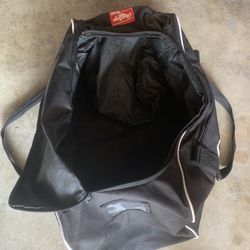 black rawlings duffel bag 