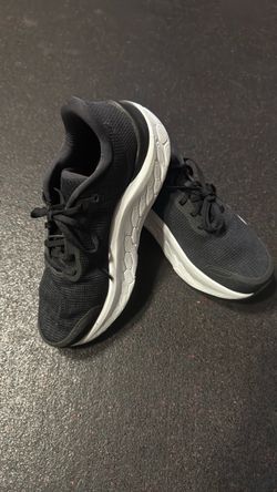 NEW BALANCE MENS SHOES 7.5