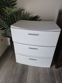 3 shelve storage