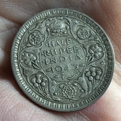 Half Rupee 1943. Vintage Coin Of India 