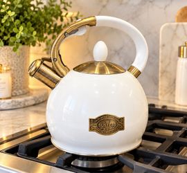SUSTEAS Vintage Whistling Tea Kettle – White & Gold – Like New