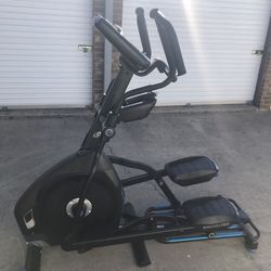 Nautilus E618 Elliptical Machine - Black- Only On Black Friday $750