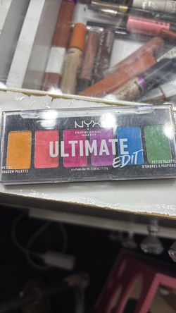 NYX Ultimate Edit Petite Shadow Palette