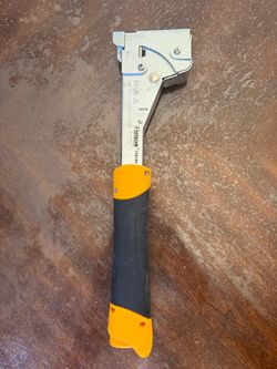 Heavy Duty Hammer tacker