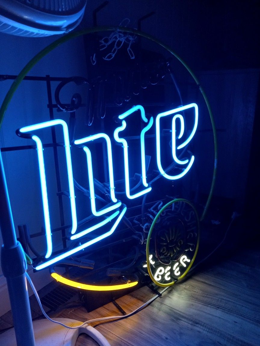 Miller Lite Neon Bar Sign