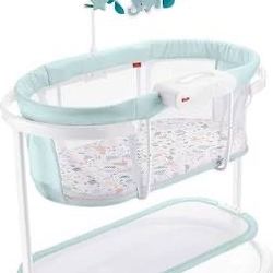 Fisher-Price Baby Bedside Sleeper Soothing Motions Bassinet with Lights Music Vibrations & Toy Mobile- LOOKS BRAND NEW!