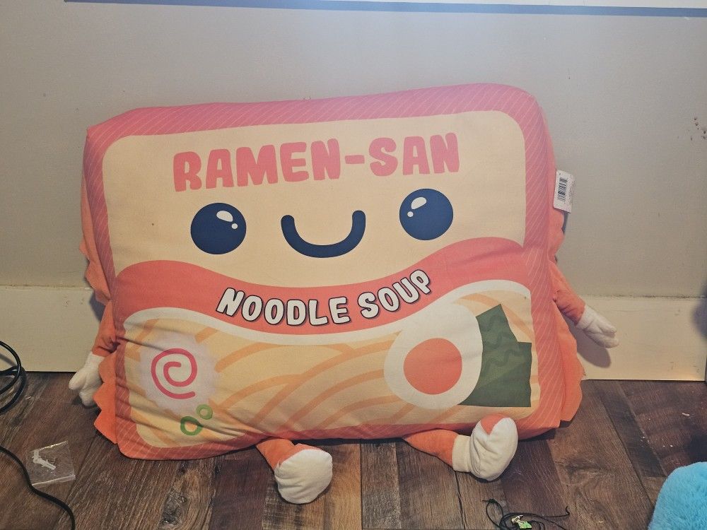 Top Ramen-San Plush