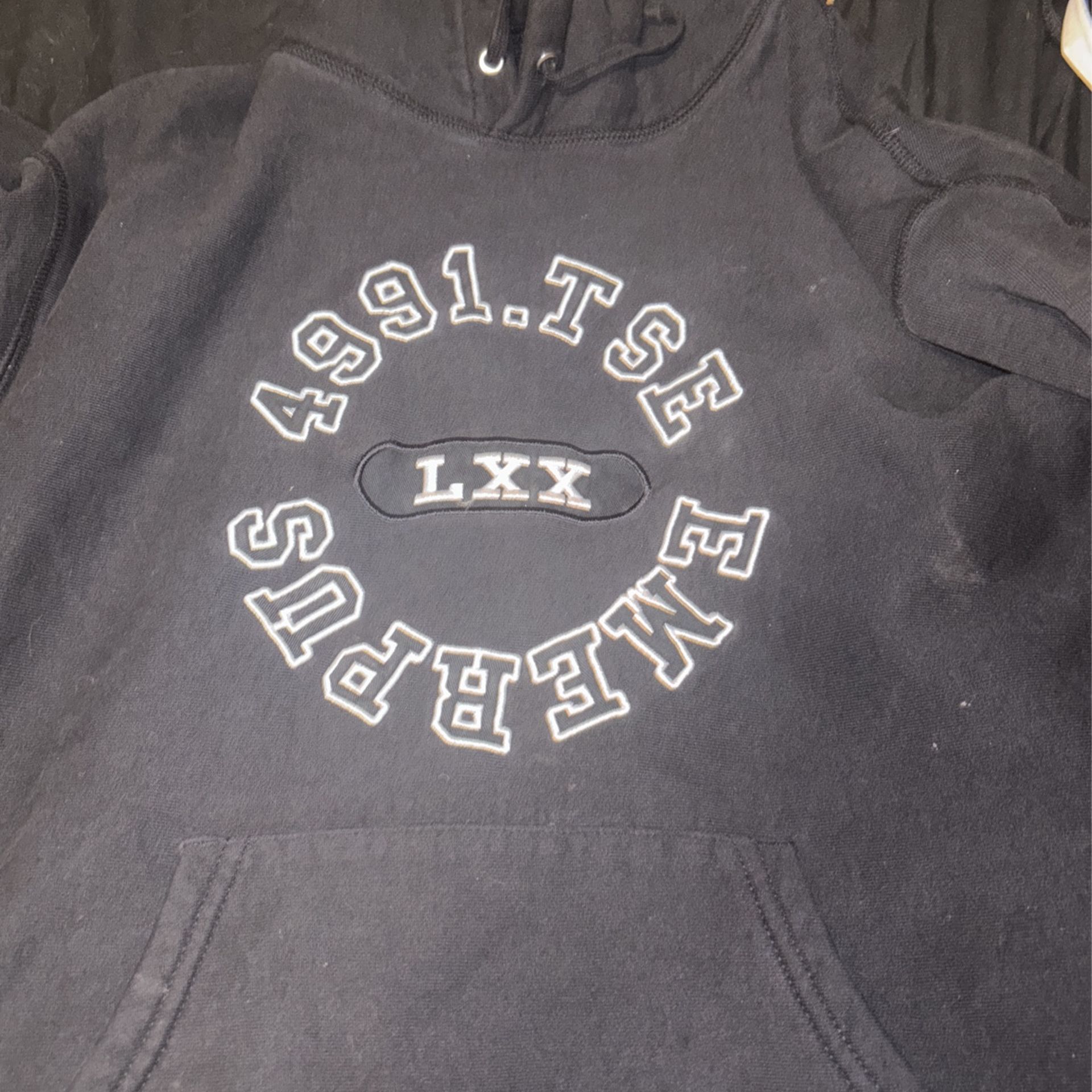 Supreme Hoodie