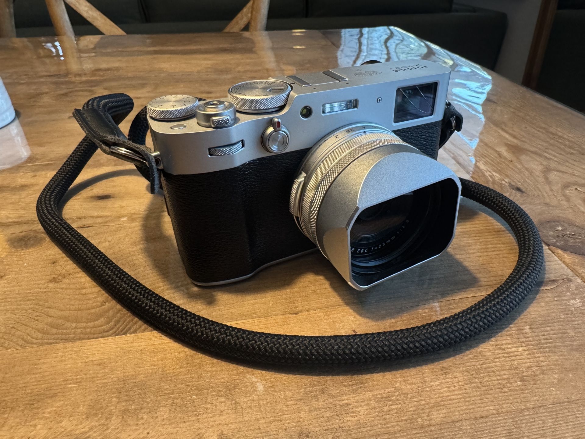 Fuji X100V