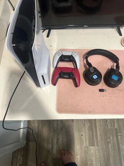 PS5/Controllers/headset