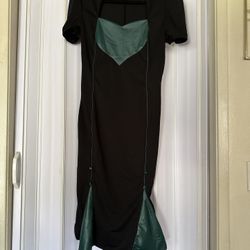 GREEN DRESS FOR HALLOWEEN COSTUMES