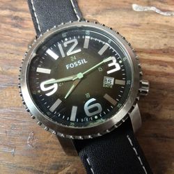 FOSSIL GAGE SILVER TONE,CHRONO BLACK LEATHER BAND,BLACK DIAL WATCH BQ2053 USED