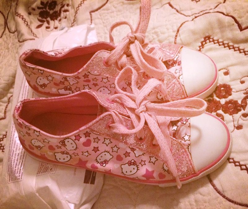 Shoes Hello kitty size 2
