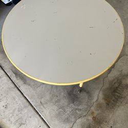 Kids Table And Chairs 