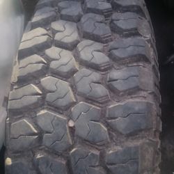 235/75R15 Westlake Mud Terrain Tires 5lug Rims (4)