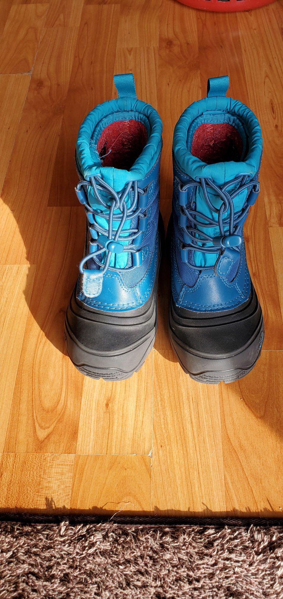 The North Face girls size 12 winter boots