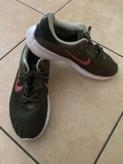 Nike shoes