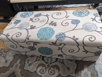 Christopher Knight Home 299442 Living Brenway Pattern Fabric Storage Ottoman, 19.00”L x 38.50”W x 16.00”H, White and Blue Floral