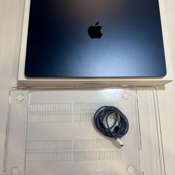 15-Inch Apple MacBook Air M2 