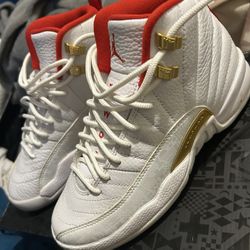 Jordan 12s Size 4y.