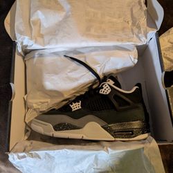 Jordan 4 Retro Fear 9.5