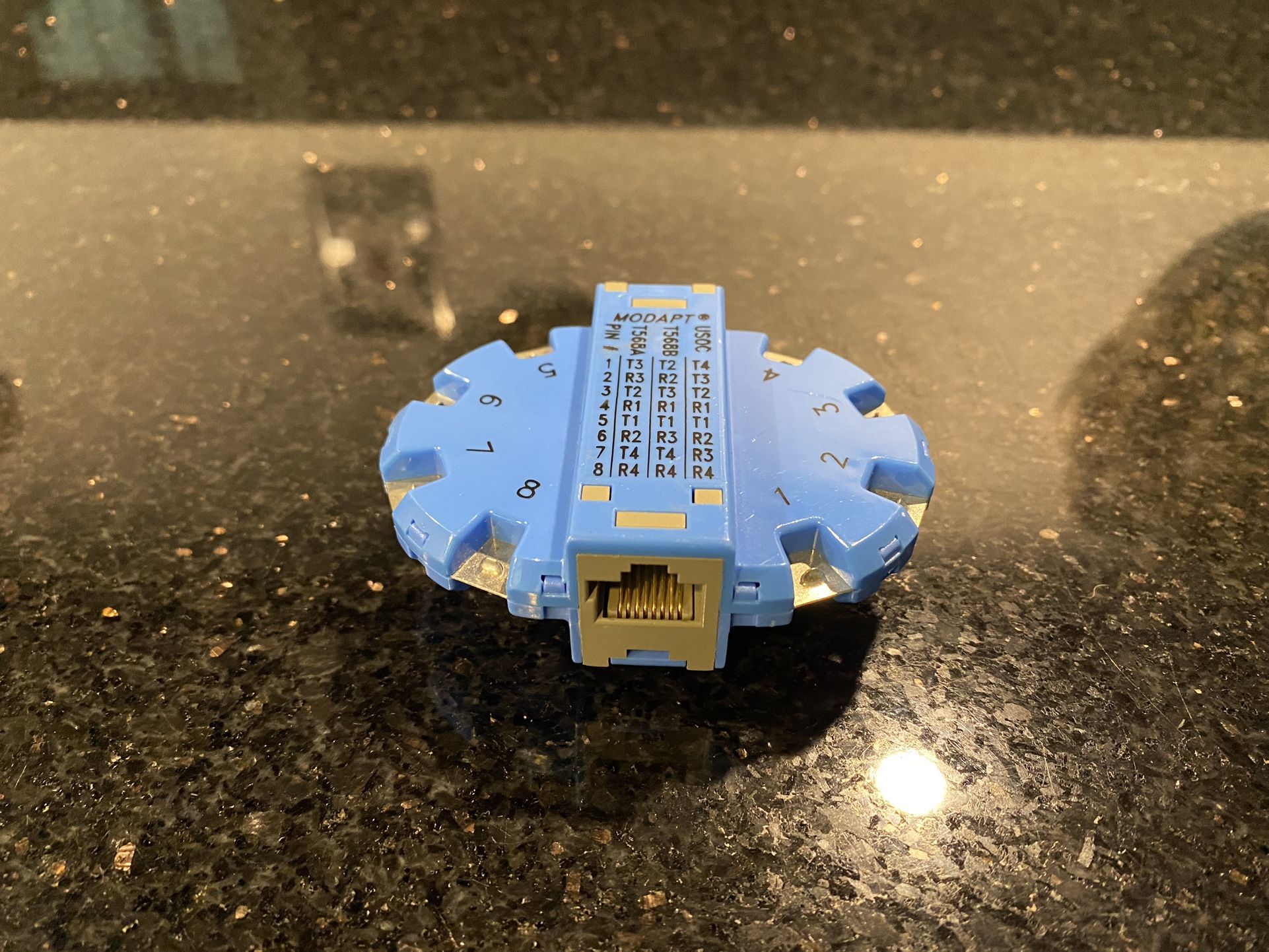 The Siemon MODAPT in-line Banjo Adapter