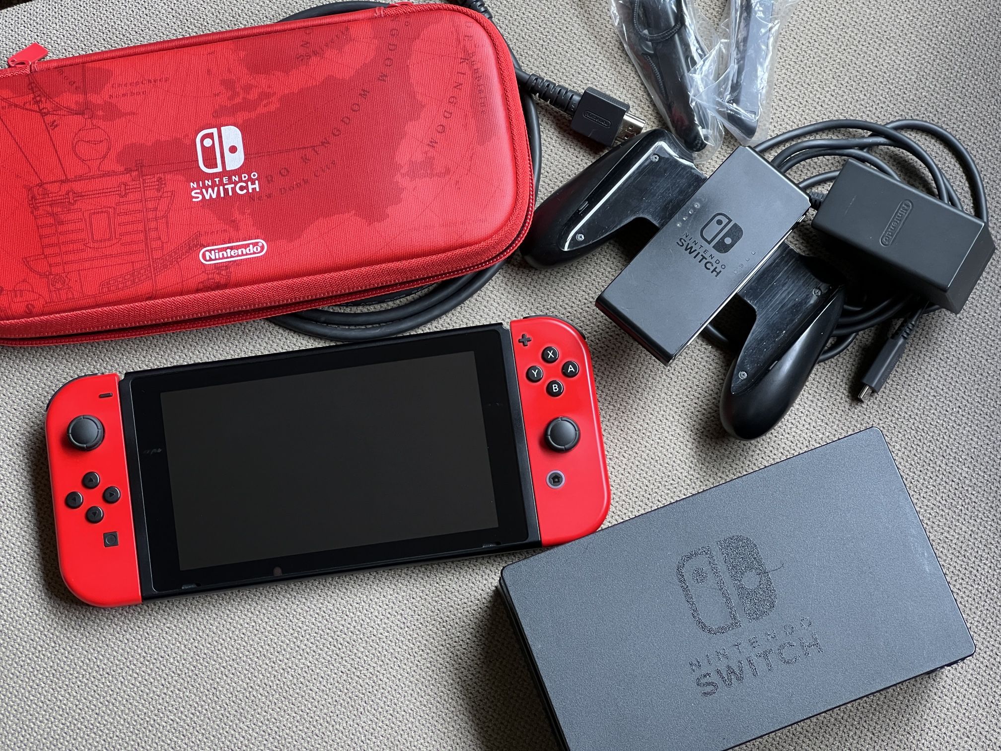 Nintendo Switch Super Mario Odyssey Edition Red Joy-Cons