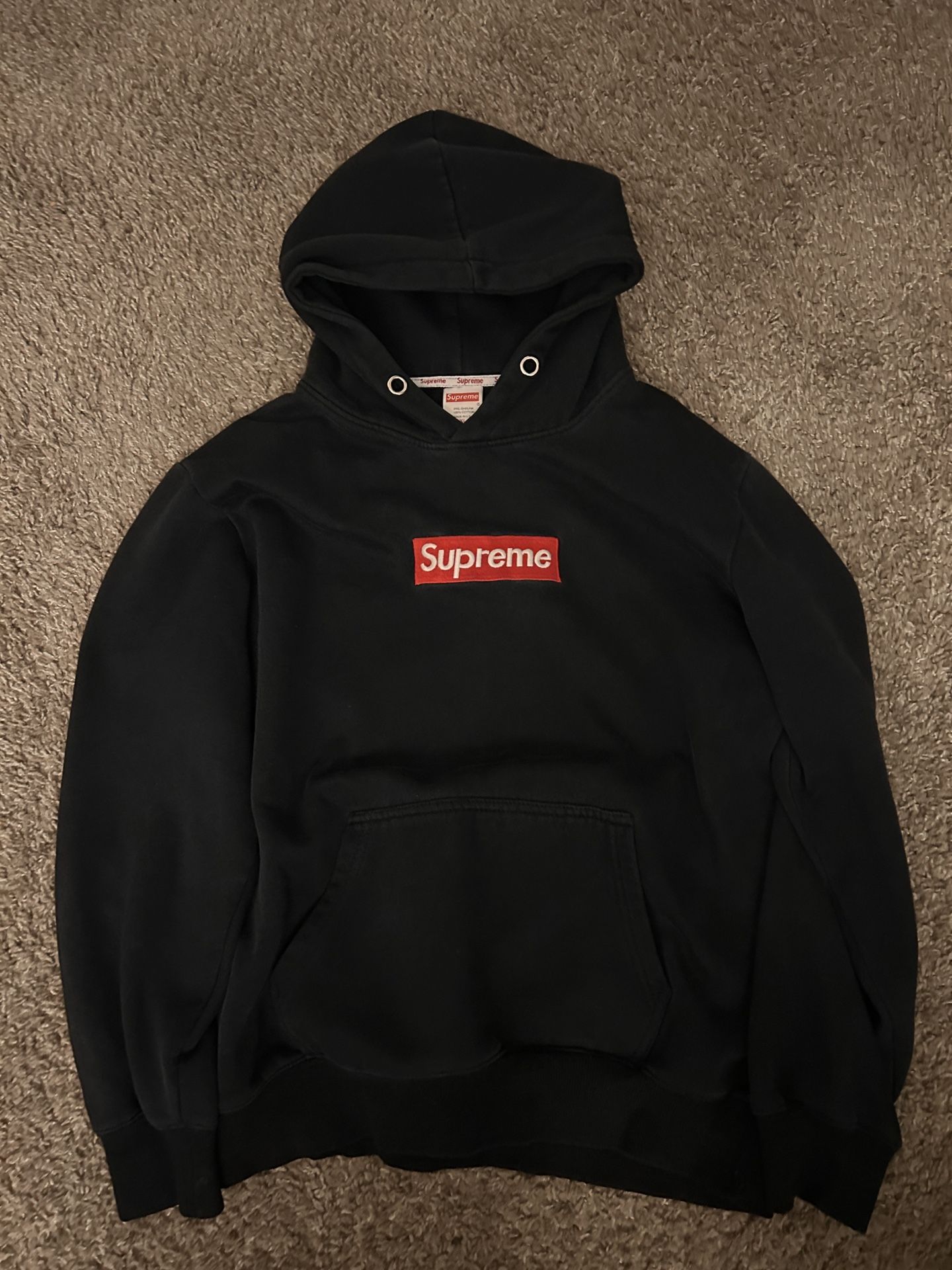 Supreme Hoodie