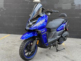 2025 Amigo TraX-200 Gas Scooter Moped!