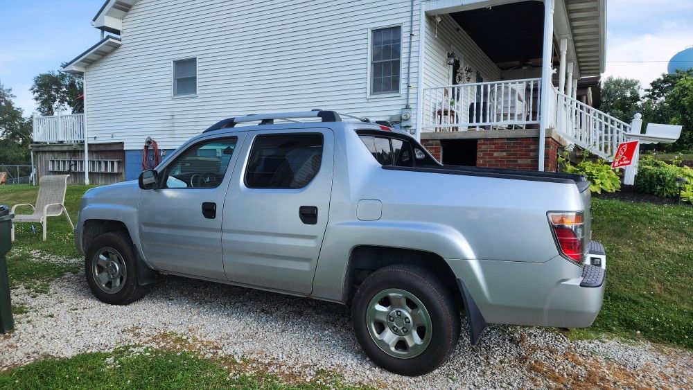 06 Ridgline 2006 Honda Ridgeline for Sale in Saint Clairsville, OH - OfferUp