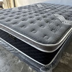 Full oasis thermal comfort Europillow top 12inch mattress and boxspring !!