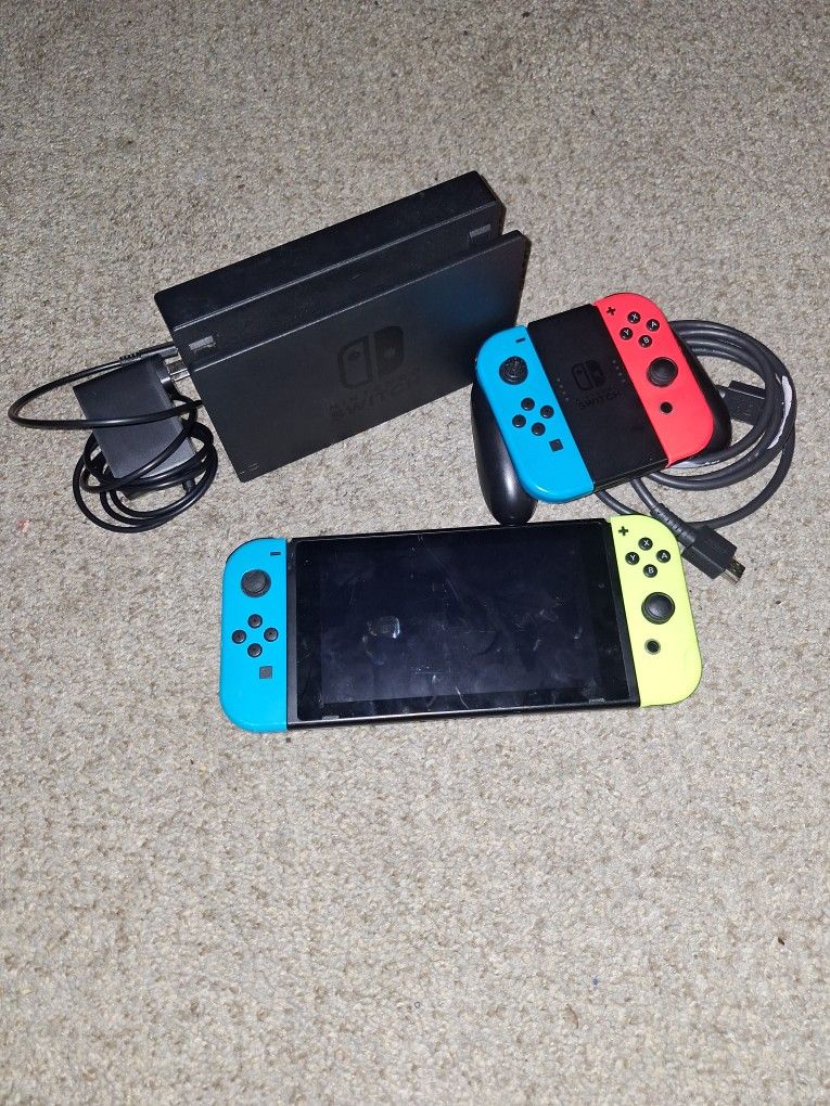 Nintendo Switch With Dock