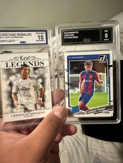 Soccer cards  RONALDO , YAMAL