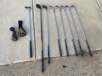 Wilson Ultra SL Golf Set RH 6-9, PW, Woods Putter - 8/Clubs